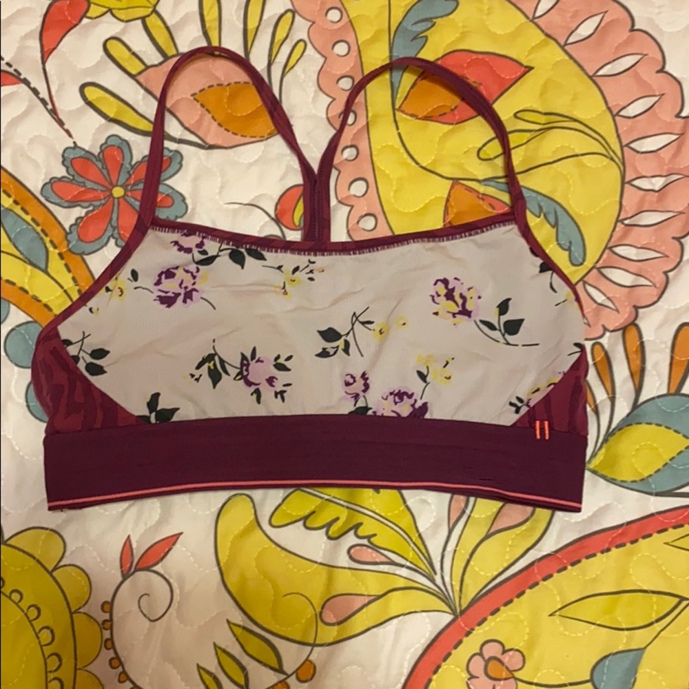 Stance sports bra/ no padding